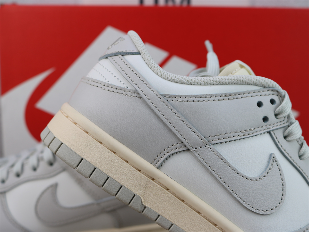 M Batch Nike Dunk Low WMNS Light Bone DD1503 107